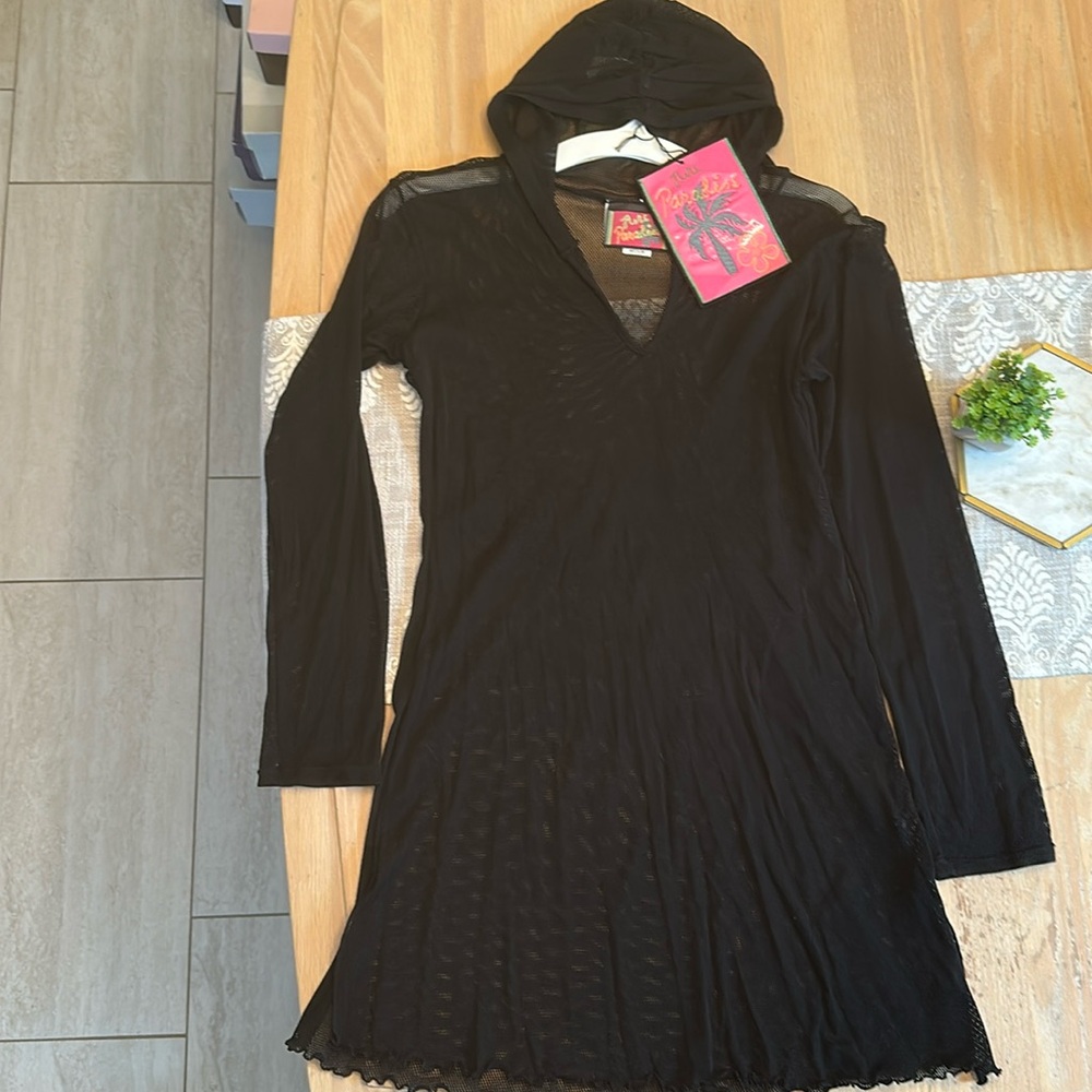 Size Medium Beach coverup